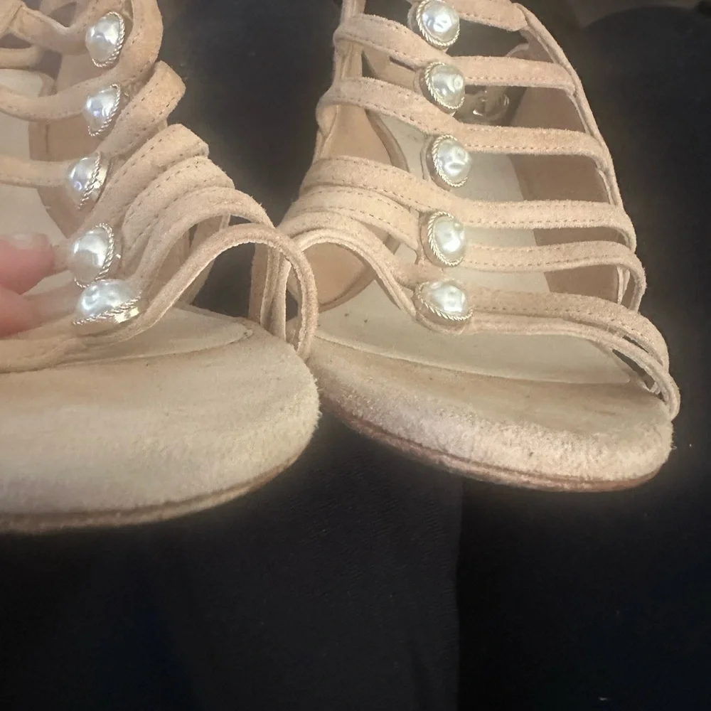 Authentic CHANEL Tan Suede Leather Sandal Heels 40-1/2 - Picture 4 of 7